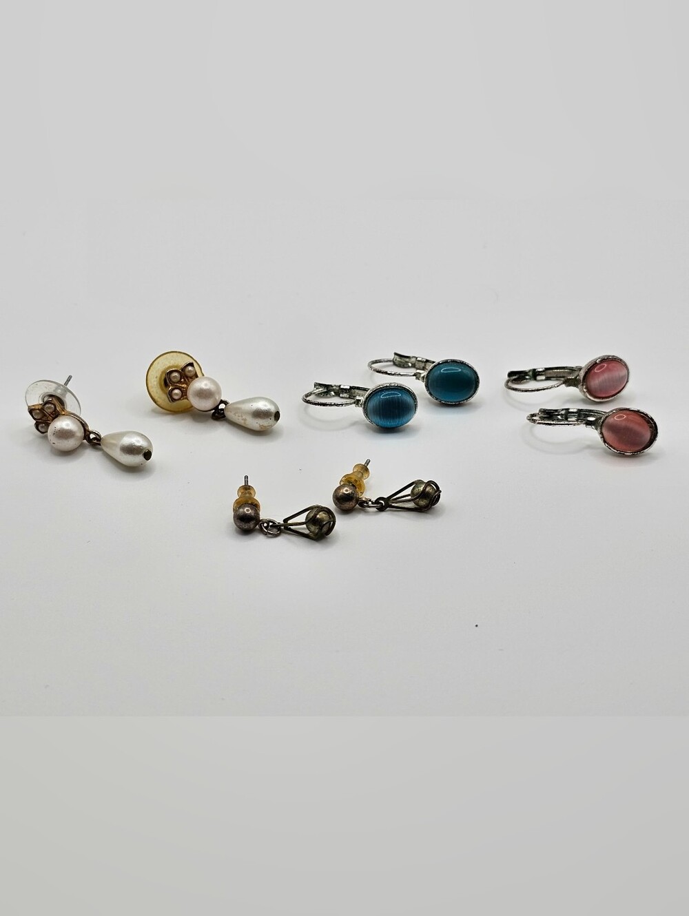 Vintage Set Of 4 Pairs Earrings
